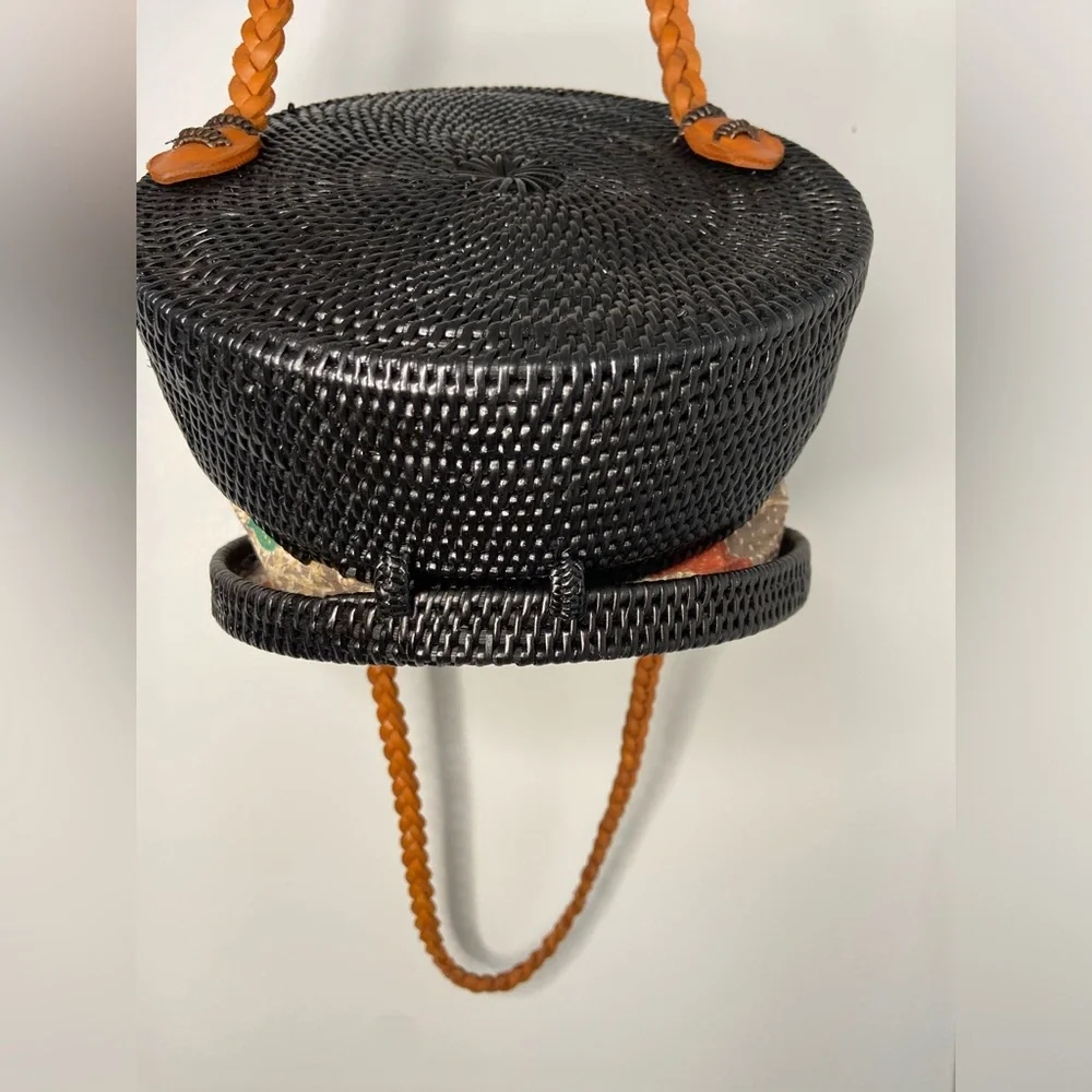 Rattan Purse with braided straps - Picture 5 of 7